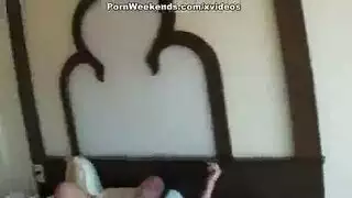 نيك علني على الشاطئ: عاشق الزب الكبير يأخذني بقوة