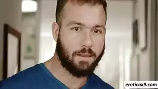 فعل حلق عميق فوري بقضيب كبير