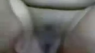 بنت سورية تتناك في السيارة