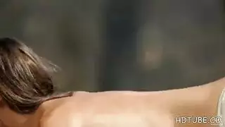 حركة هزاز مزدوج صعبة على فرج شقراء محلوق