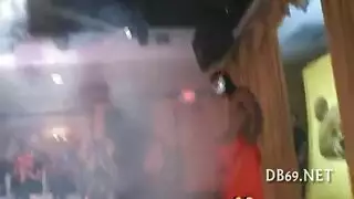 تتعلق ع الزب