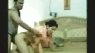 ابي اخلي ابنه داوود تشلح ثيابها